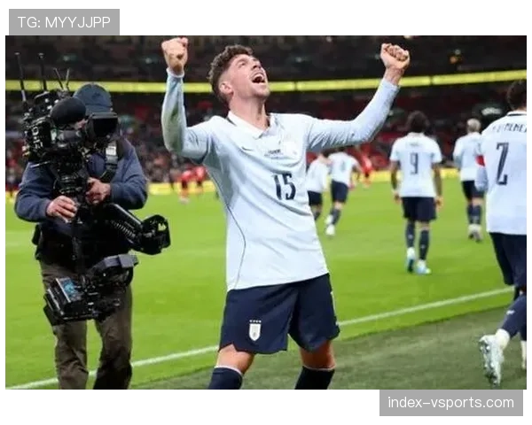 巴尔韦德国家队点射绝平,俱乐部红牌与国家队长表现对比鲜明 巴尔韦德国家队点射绝平,俱乐部红牌与国家队长表现对比鲜明